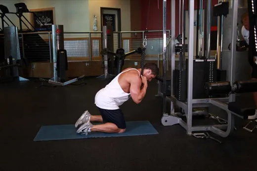 Cable Crunch demonstration