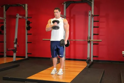 Cross-Body Hammer Curl demonstration