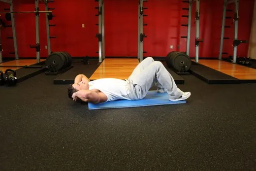 Crunches demonstration