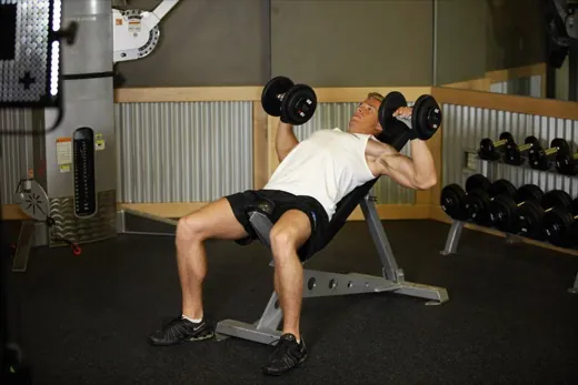 Incline Machine Press demonstration