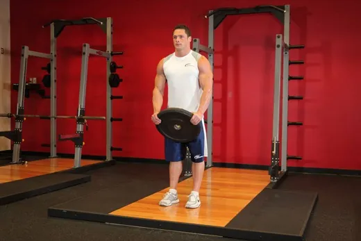 Plate Front Raise demonstration