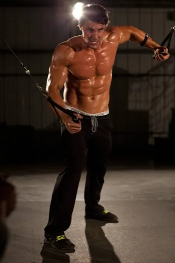 Single-Arm Cable Fly demonstration