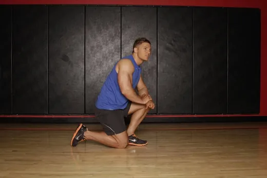 Weighted Plank demonstration